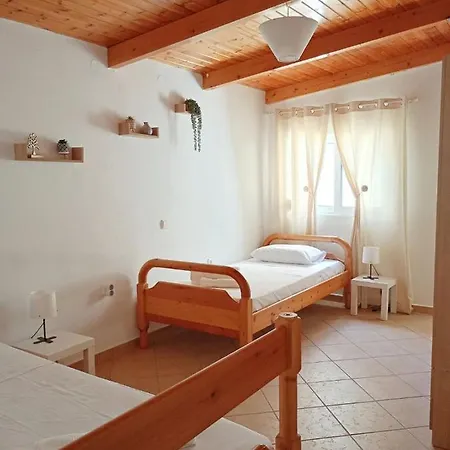 Pantelatos بيت للعطل *